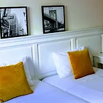 Moments ホテル ロンダ