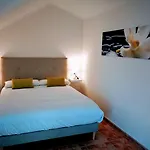 Moments ホテル ロンダ