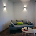 Moments ホテル 3*