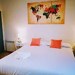 Отель Moments 3*