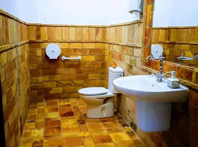 隆达时刻酒店 3* 龙达